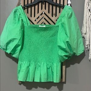 THML Smocked Poplin Sleeve Top woman’s size Large